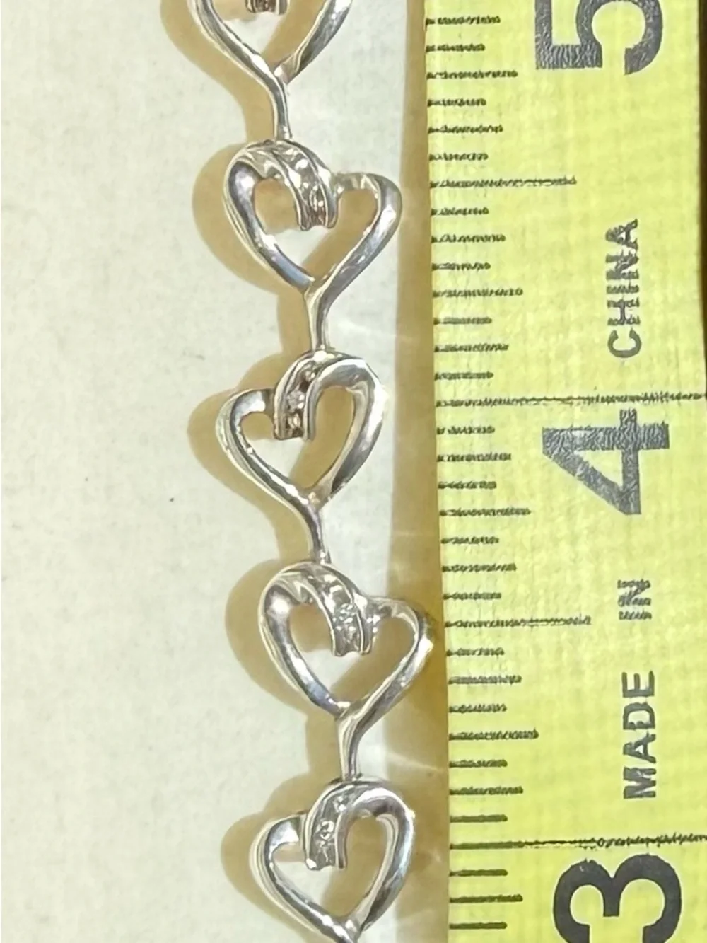 Diamond Heart Link Bracelet - Women Jewelry - Picture 5 of 6